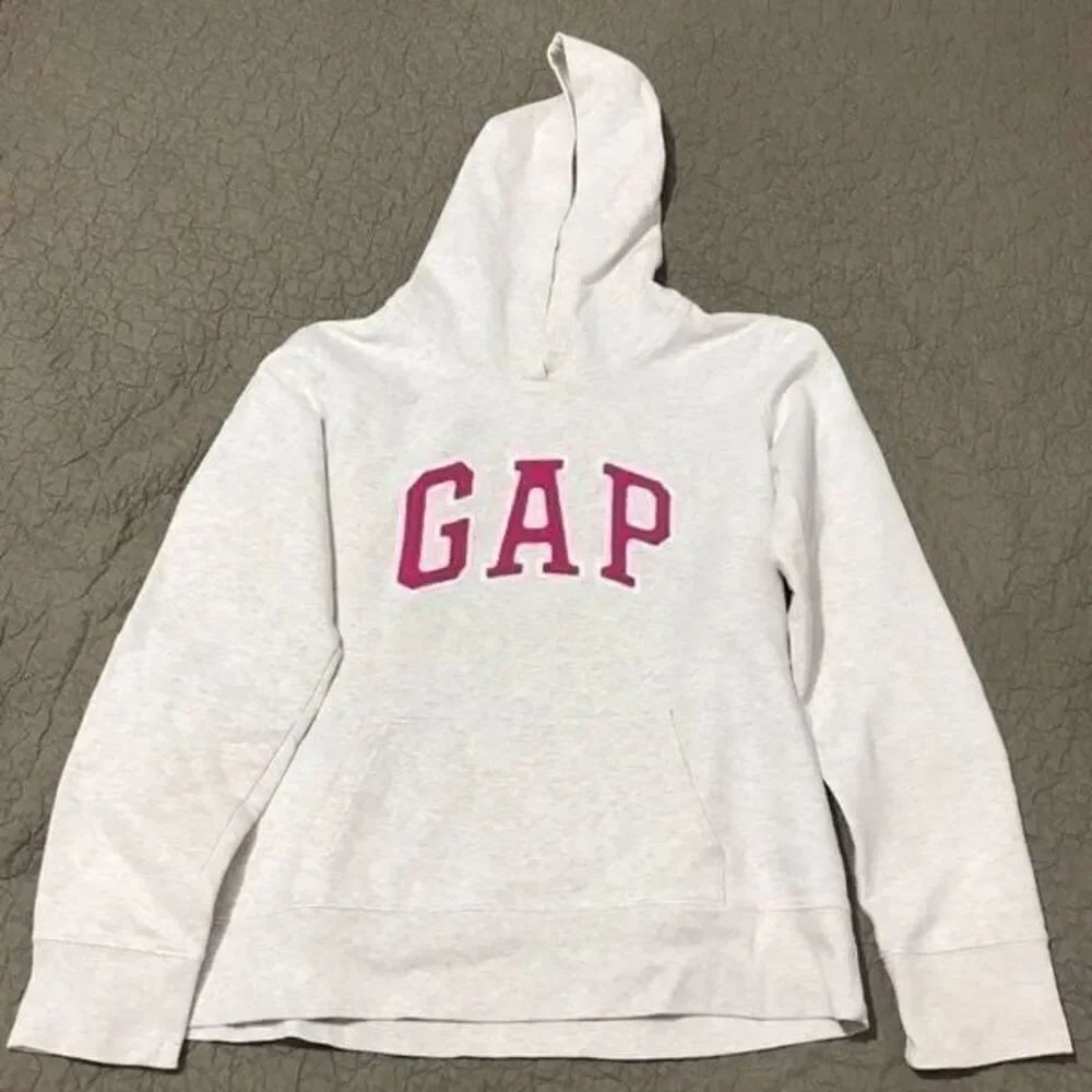 Gap hoodie size medium.      S109